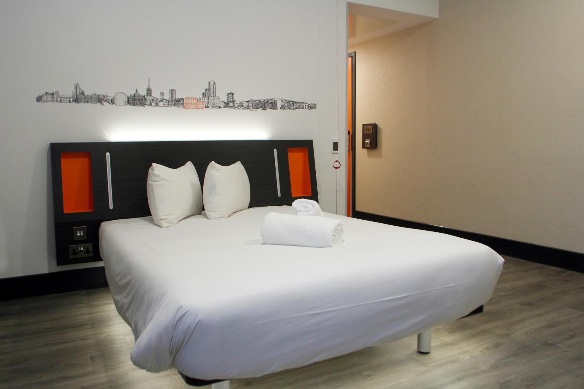 Easyhotel อิปสวิช ภายนอก รูปภาพ